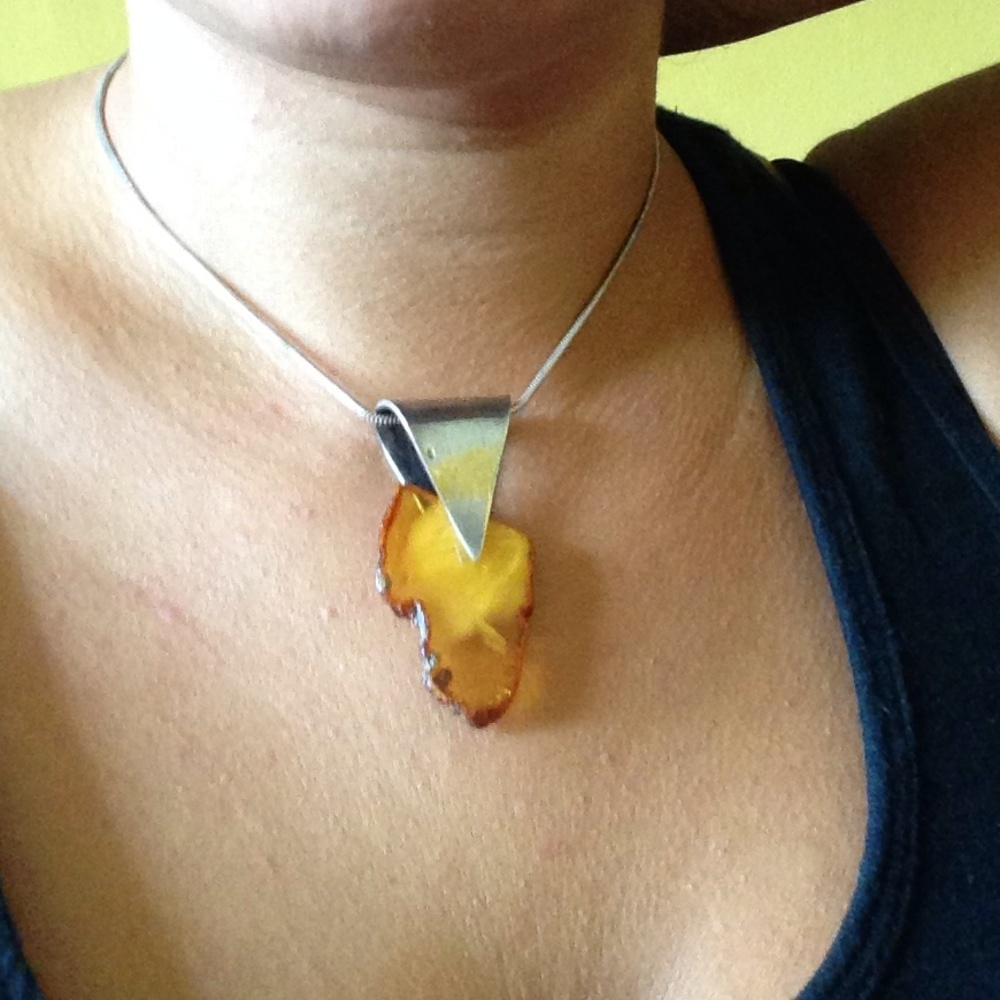COPY - Show stopper pendant